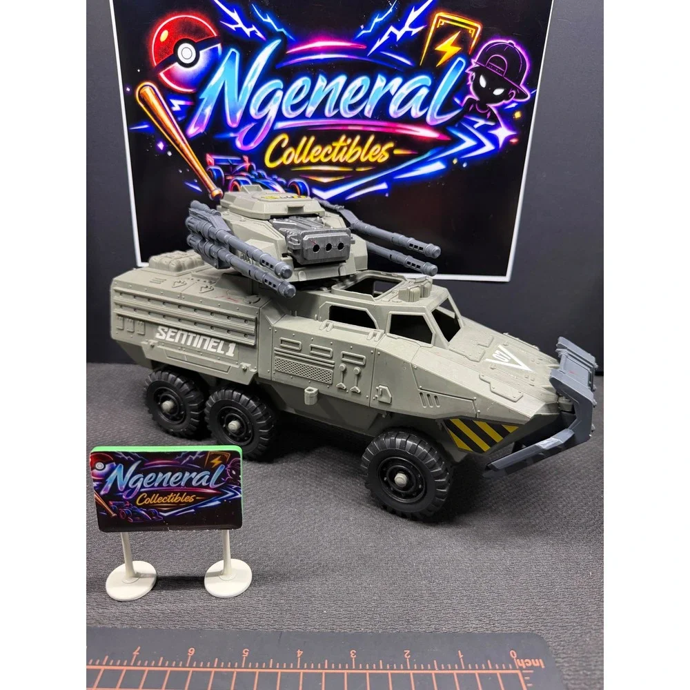 Toys R Us Sentinel 1 True Heroes Military Armored Vehicle Tank AD17076 2017